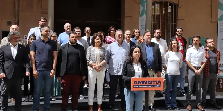 Òmnium, ERC, Junts, la CUP i els comuns treballaran per l'autodeterminació