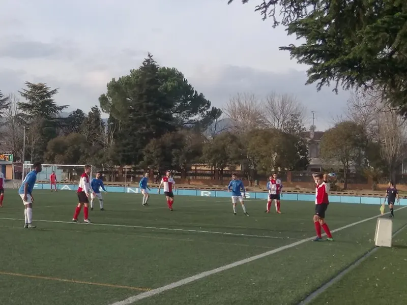 El Rubí va tornar a ensopegar, aquesta vegada a Santa Coloma de Farners