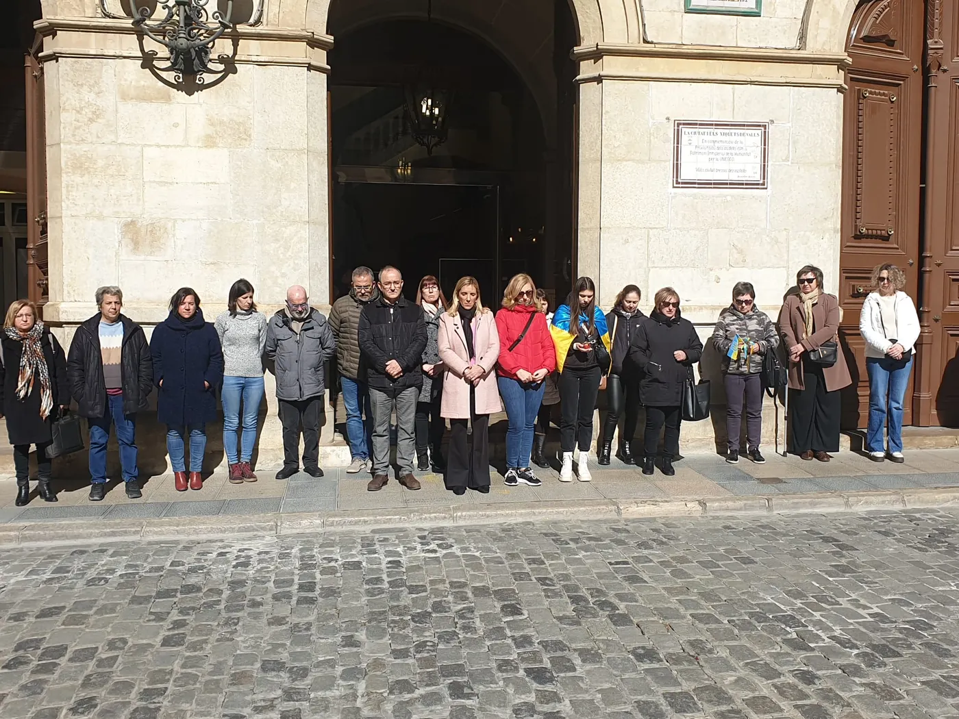 Concentració a la plaça del Blat en rebuig a la guerra a Ucraïna