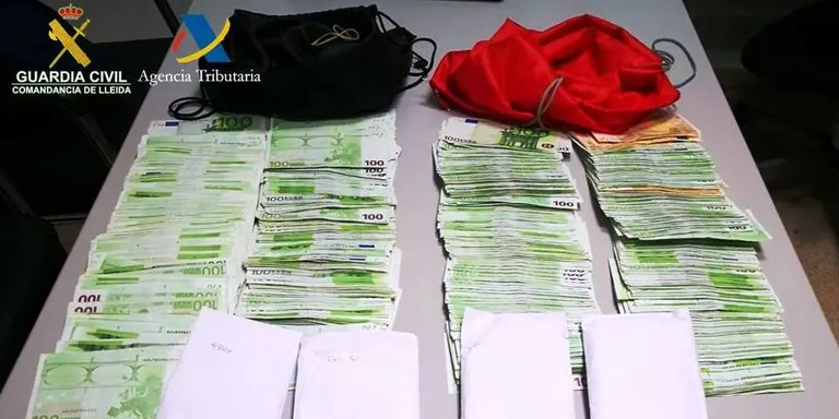 Intervinguts més de 130.000 euros a dos veïns de Premià de Mar