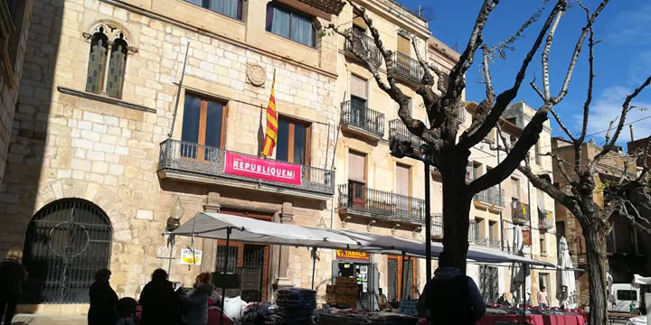 La CUP es debat entre donar suport a Moreno, Fors o votar-se a ells mateixos