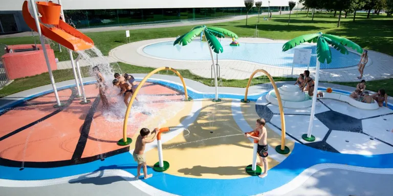 El Morell projecta un 'splashpark' a les piscines