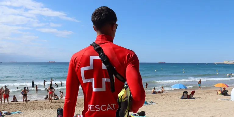 Tarragona amplia el contracte amb Creu Roja per reforçar el servei de socorrisme després de diversos ofegaments mortals