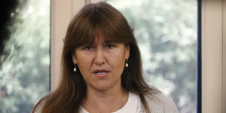 Borràs assegura que no plegarà: "És precisament pensant en la dignitat del Parlament que no he de dimitir"