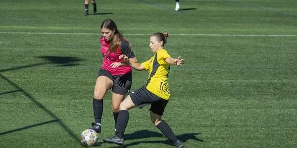 El CE Altafulla, limitat per les baixes, perd davant el Ramon Sicart en el final de lliga (7-2)