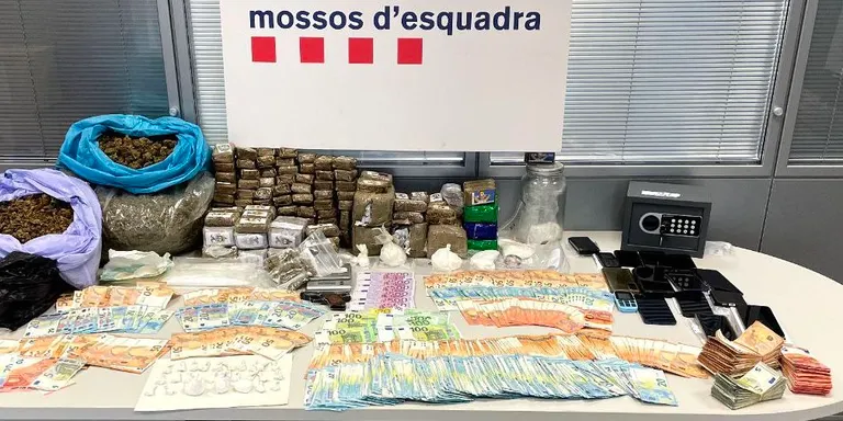 Els Mossos d'Esquadra desarticulen un grup dedicat a distribuir cocaïna i haixix a Montblanc