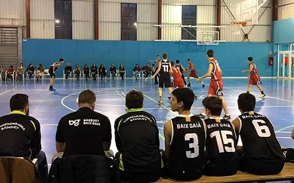 El Junior del CB Baix Gaià cerca la dècima victòria de la temporada davant el Reus Deportiu