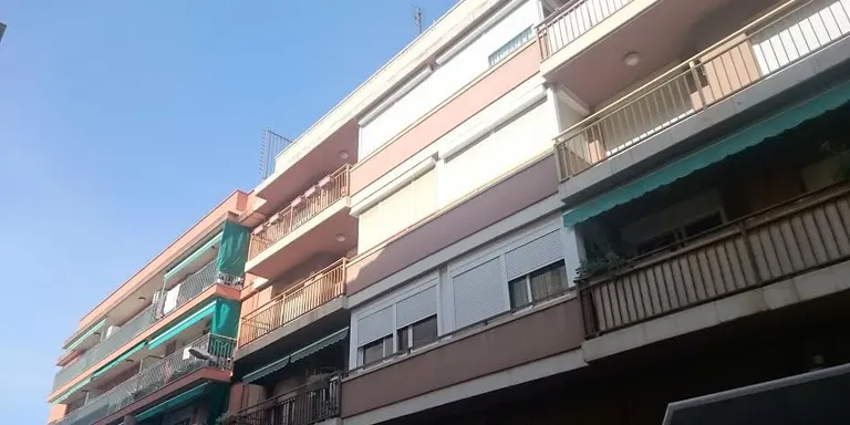 Xerrada sobre les clàusules sol al Centre Cívic Poblenou