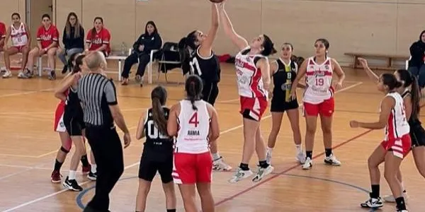 El Júnior femení del CB Altafulla – BBG es queda a un pas de batre el líder, el CB Valls (51-53)