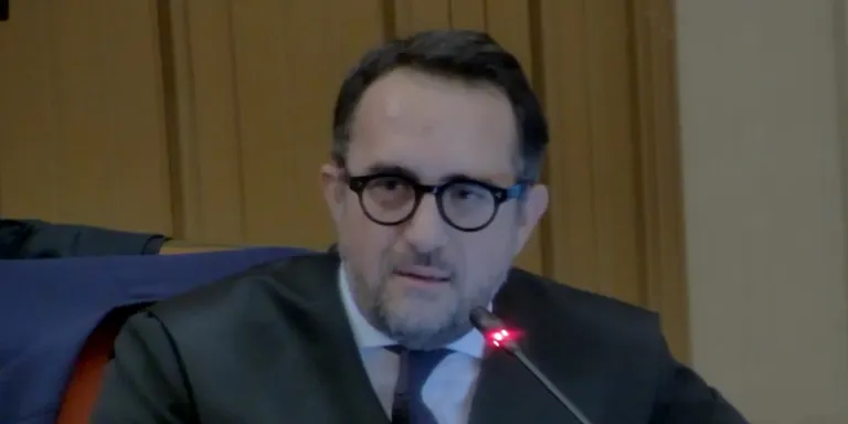 Les defenses del cas Neymar acusen DIS de voler cobrar indegudament part del salari del brasiler