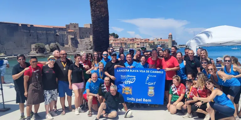 El Club Vent d’Estrop – Vogadors de Cambrils participa en una regata a Cotlliure