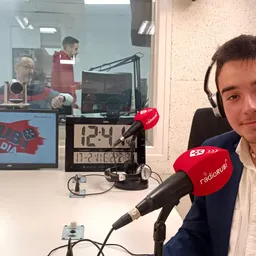 #1749 - L'equip rubinenc guanyador de la Superlliga de billar - episode art