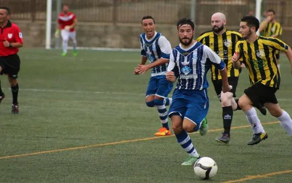 El CE Altafulla encaixa una duríssima derrota per 0-6 contra la UD Torredembarra en el tercer amistós de la pretemporada