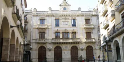 Valls exigirà els clubs cannàbics que es situïn a més de 500 metres d’escoles i centres sanitaris