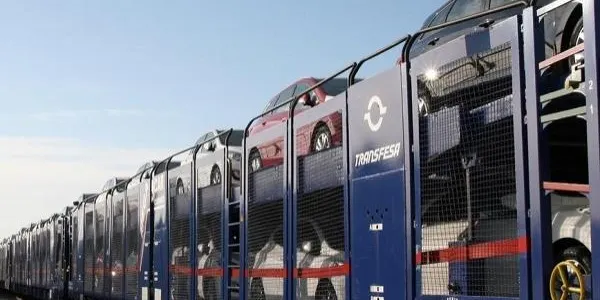 El Ministeri de Transports preveu adjudicar el mes vinent l'estudi de viabilitat d'una línia segregada per a mercaderies
