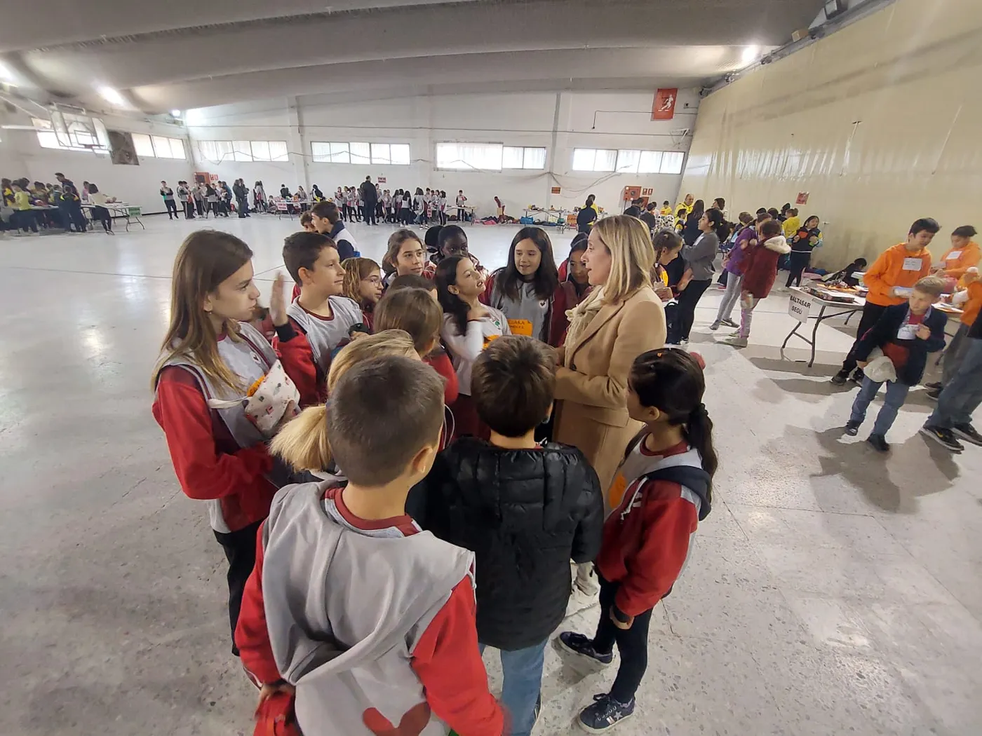 El Kursaal acull el 5è Mercat del ReCanvi