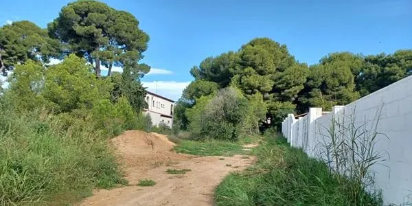 La Policia Local d'Altafulla defensa la ubicació del dipòsit de vehicles en l'àmbit de La Cabana