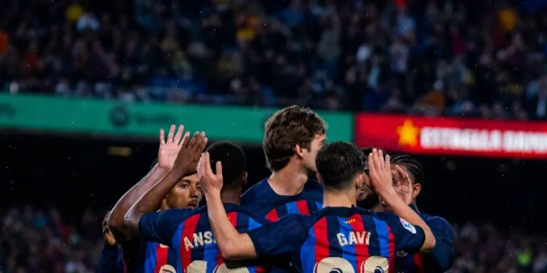 El Barça rep l'Osasuna amb el compte enrere per aixecar el títol (19:30h)