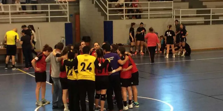 Mal cap de setmana per l'handbol, amb derrotes dels dos sèniors