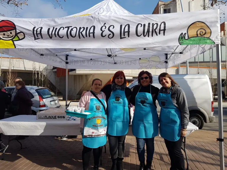 200 persones participen en la primera xocolatada contra el càncer infantil al Morell
