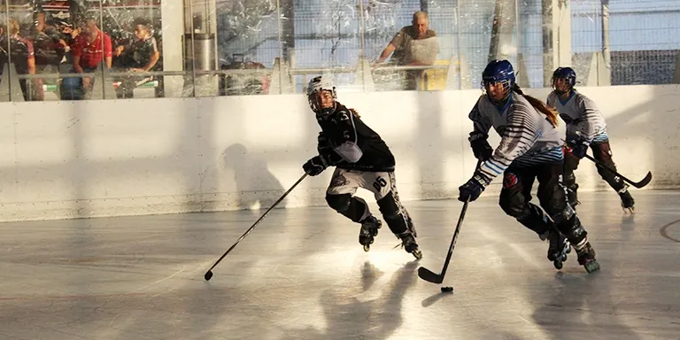 Atractiva primera cita del Cent Patins a casa