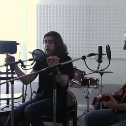 Entrevistes de la Justa del 16/10/2020 — Inici del curs 2020-2021 als Tallers de Música de Sant Just: protocols COVID, classes híbrides i concerts a l’aire lliure - episode art