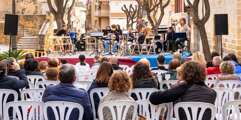 Un concert-vermut amenitzat pel trio Carol Caelles clou la II Setmana de la Música