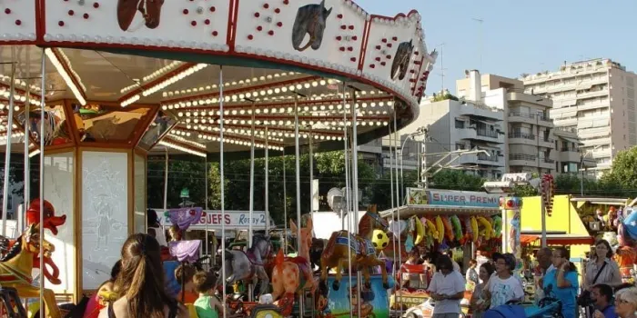 Els firaires marxen d'Arenys fent poc calaix