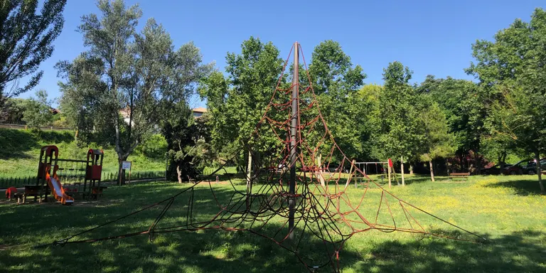 L'Ajuntament tancarà l'accés al parc de l'Hort del Bisbe durant les nits per combatre el 'botellón' i l'incivisme