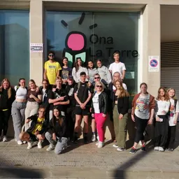 #331 - Visita dels alumnes d'intercanvi del programa Erasmus+ - episode art