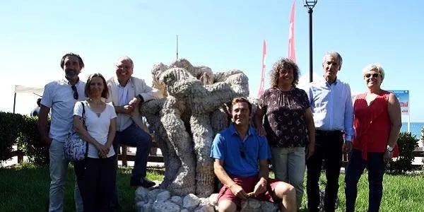 L’Ajuntament d’Altafulla i Repsol instal·len un biòtop al passeig marítim per donar a conèixer el sistema d’abalisament ecològic