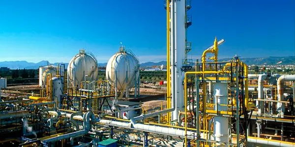 La indústria química tarragonina espera fer servir la seva pròpia aigua regenerada en un termini de dos anys