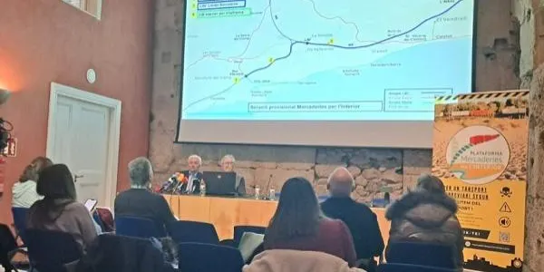 La plataforma Mercaderies per l'Interior està satisfeta amb l'acceptació de la seva proposta pel tercer fil
