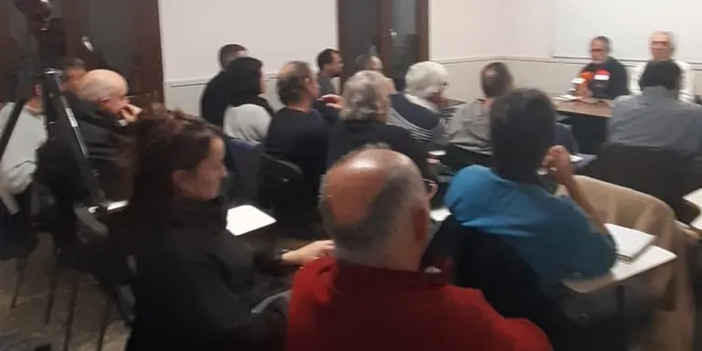 Carerac Verd resumeix públicament la situació d'abocaments impropis a Caldes