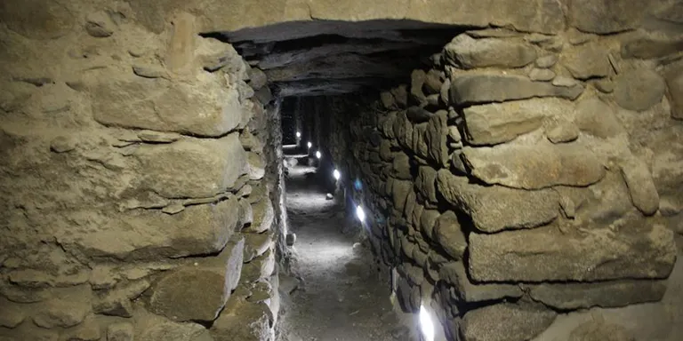 Puigcerdà recupera la xarxa de túnels al subsòl del centre històric com a atractiu turístic