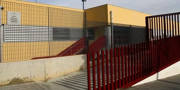 Els estudiants de secundària de l’Institut d’Altafulla no secunden la vaga d’aquest dijous 9 de febrer