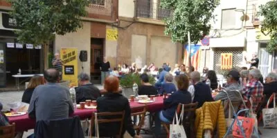 L’ANC Valls inaugura el nou local amb un esmorzar popular