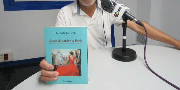 Ferran Esteve: “El principal objectiu del meu llibre és que el lector rigui i s’ho passi bé”