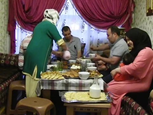Centenars de rubinencs d’origen musulmà donen per tancat el Ramadà