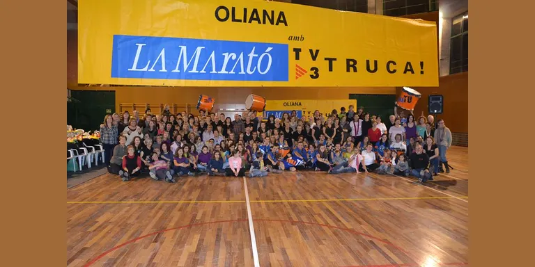 Oliana recull 4.000 euros per a La Marató