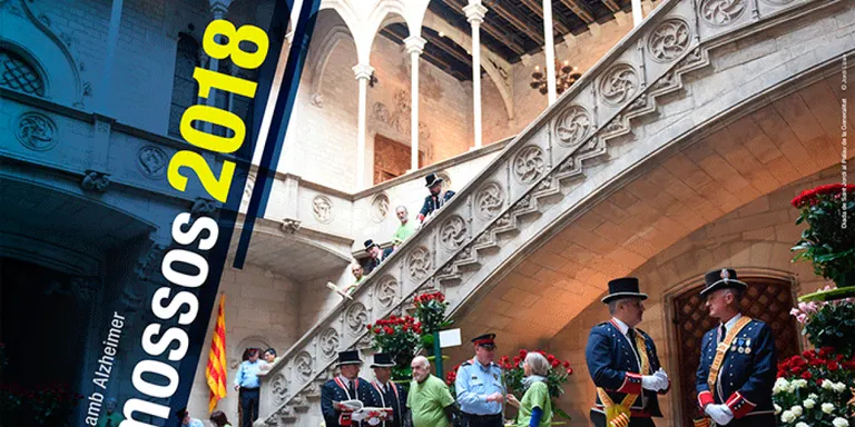 Els Mossos presenten el calendari solidari 2018 a favor de les Associacions de Malalts d'Alzheimer