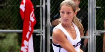 La blanenca, Marina Bassols, es classifica pels quarts de final en dobles del W25 d’Ourense