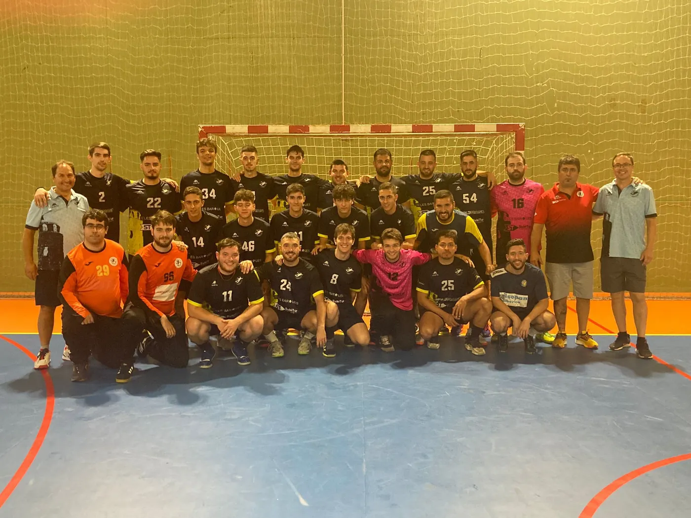 El Club Handbol Cambrils comença l’any amb una derrota davant el Sant Quirze