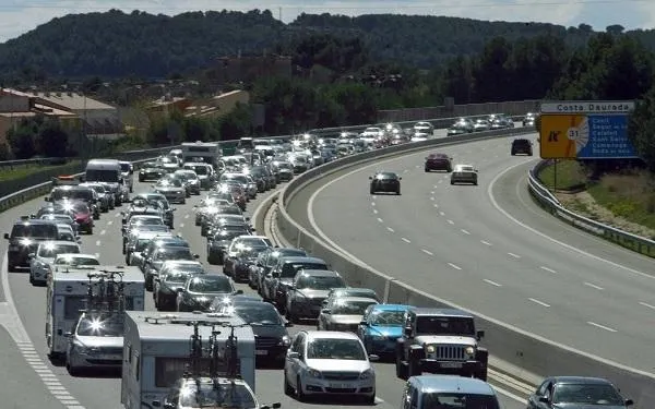 Calafell se suma a la demanda de gratuïtat del peatge de l’AP-7 entre Torredembarra i El Vendrell