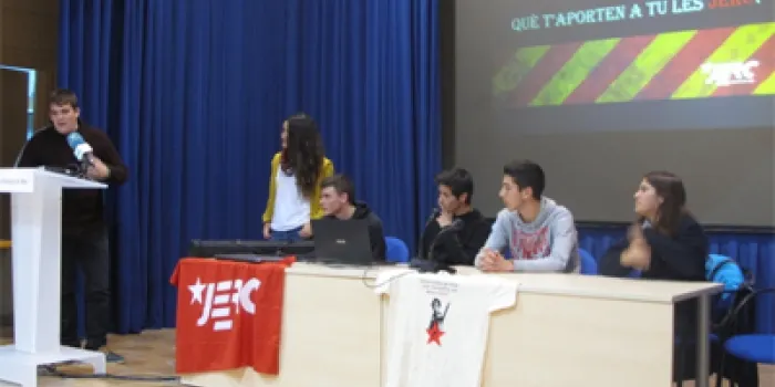 Les JERC d'Arenys de Mar es marquen com a objectius 'crear consciència popular, donar visibilitat a les seves idees i la formació'