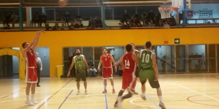 El sènior A de l'Arenys Bàsquet s'imposa al Girona