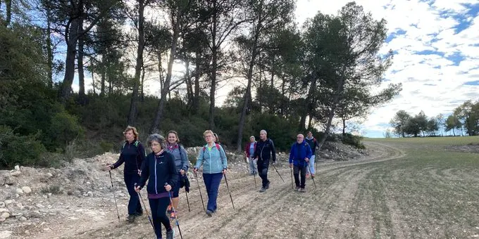 Tornen les sortides de marxa nòrdica del Patronat Municipal d’Esports