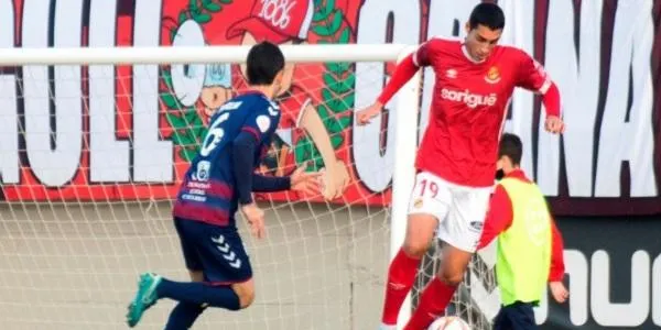 El Nàstic defensa moltes jornades després la presència a la promoció d’ascens davant el Costa Brava