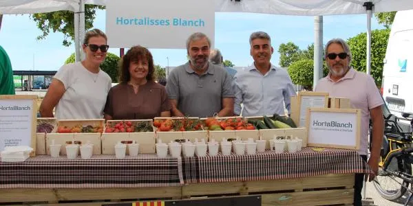 El producte local i de proximitat es reivindica en una fira impulsada per Caprabo a Altafulla
