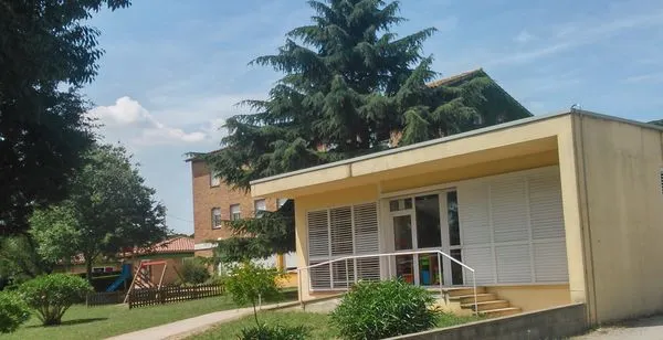 Caldes dona suport a les sis famílies del municipi afectades pel tancament temporal de dos edificis de l'escola Can Vila, de Mollet